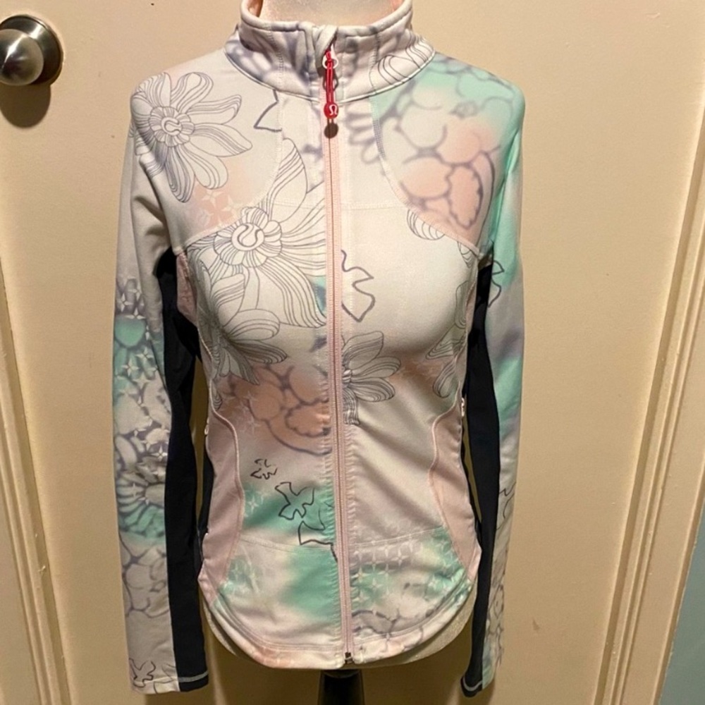 SALE 2/$80 Lululemon Mix A Lot Define Jacket - Limited Edition